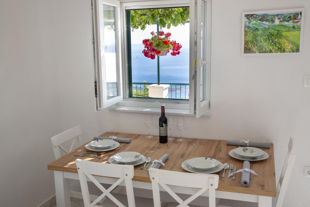 Villa Pelargonia Makarska Exteriör bild